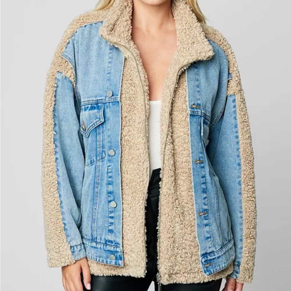 Women's Denim and Sherpa Jacket